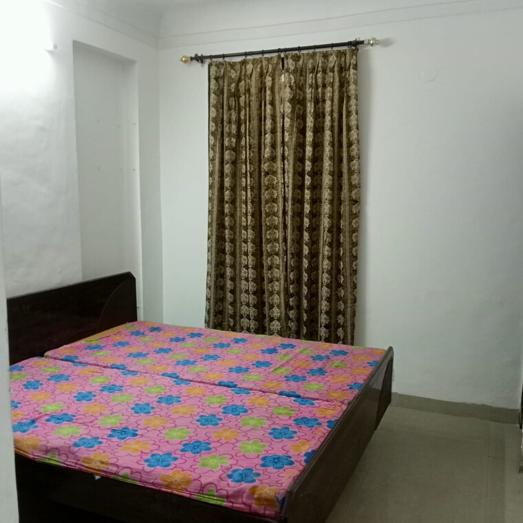 Bedroom, patiala road 3 Bedroom 1500 Sq.Ft. Apartment In Patiala Road Zirakpur 9426472