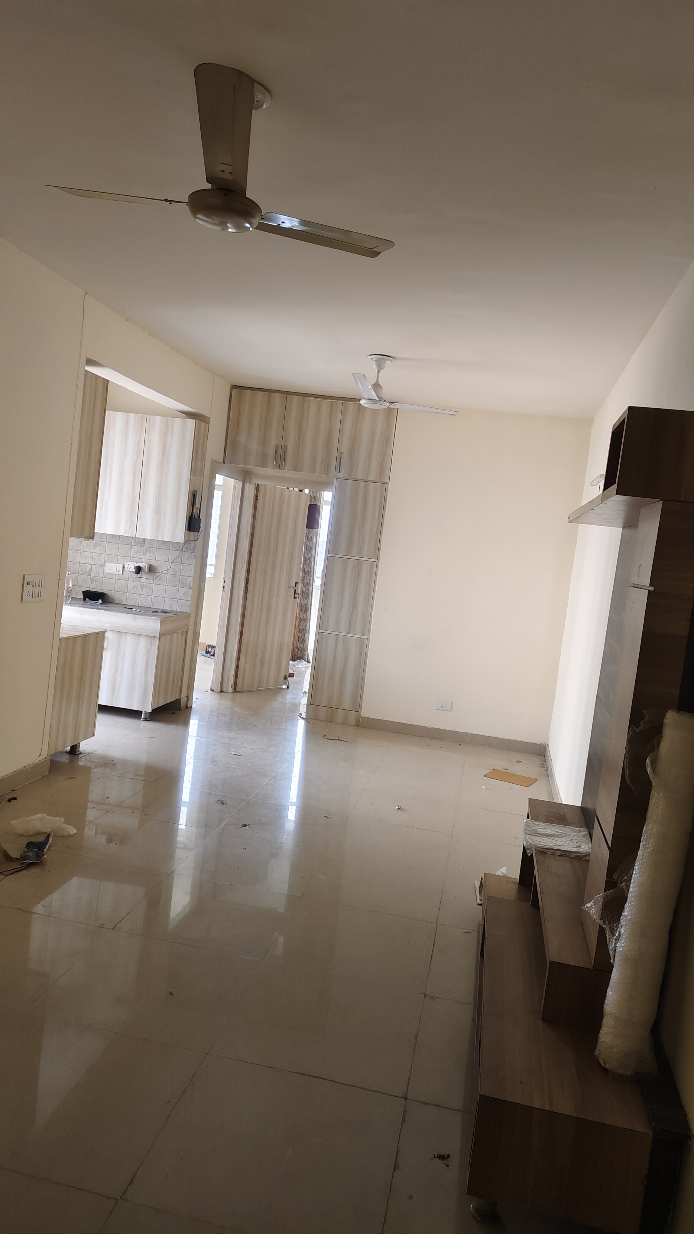 2 BHK 735 Sq.Ft. Apartment in Suncity Avenue 76