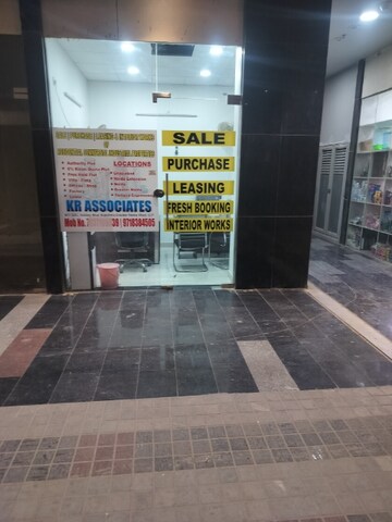  Office Space – Exterior View View at Galaxy Blue Sapphire Plaza, Sector 4 Greater Noida - for Rent