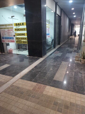Parking in  Shop at Galaxy Blue Sapphire Plaza, Sector 4 Greater Noida – for Rent