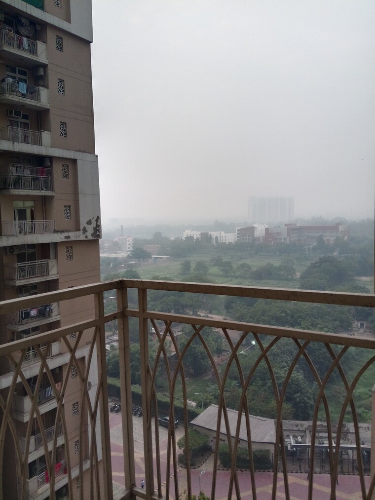 Balcony, mahagun-mywoods-ii 2 Bedroom 960 Sq.Ft. Apartment In Sector 16c Greater Noida Greater Noida 9426504