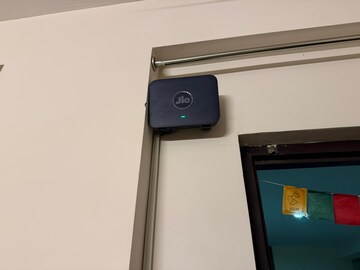 Furnished Amenities in 2 BHK Apartment at Wave Executive Floors, Wave City – for Rent