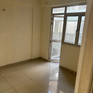 Room in 3 BHK Builder Floor at Wave Executive Floors, Bayana – for Rent