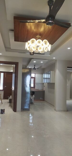 Kitchen in 4 BHK Builder Floor at Sector 85 – for Sale