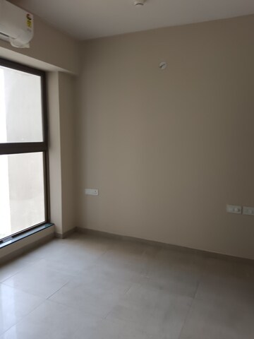 Room in 1 BHK Apartment at Birla Vanya, Kalyan West – for Rent