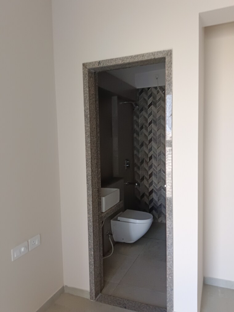 Bathroom, birla-vanya 1 Bedroom 450 Sq.Ft. Apartment In Kalyan West Thane 9426559