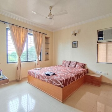 Bedroom in 2 BHK Apartment at Clover Village, Netaji Nagar – for Rent