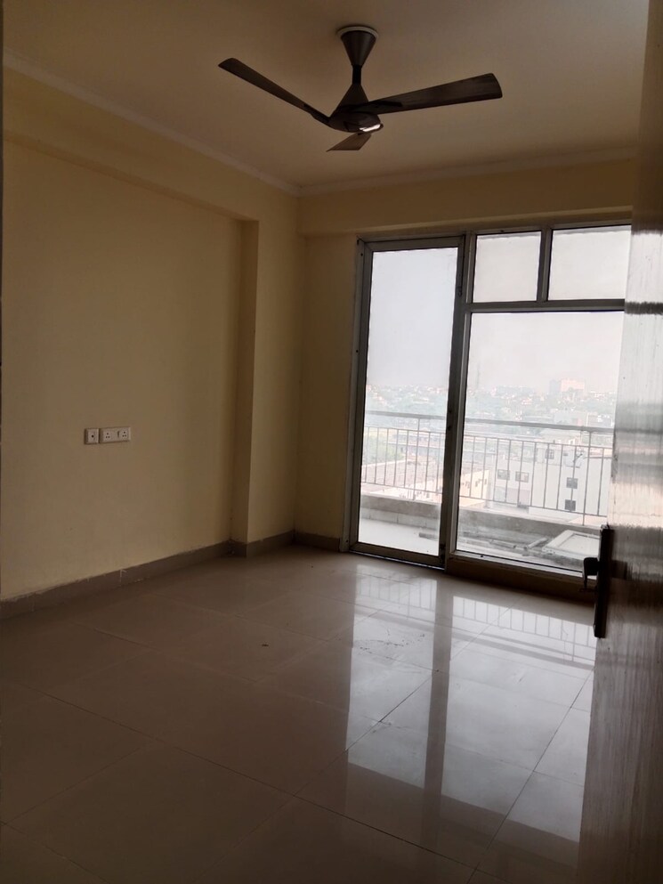 Room, jkg-palm-court 2 Bedroom 609 Sq.Ft. Apartment In Sector 16c Greater Noida Greater Noida 9426582