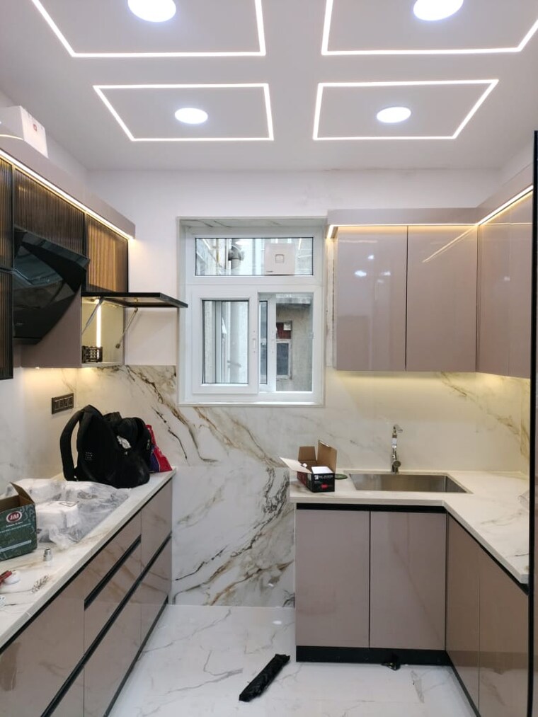 Kitchen, sector 10 dwarka 3 Bedroom 1500 Sq.Ft. Apartment In Sector 10 Dwarka Delhi 9426592