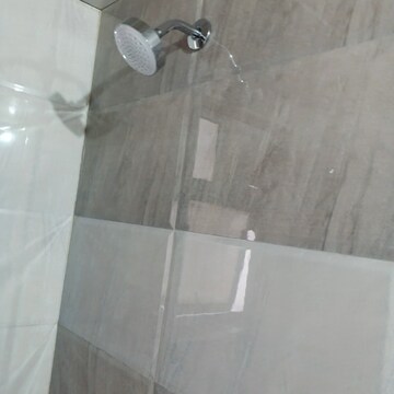 Bathroom in 3 BHK Apartment at Cybercity Rainbow Vistas, Hi Tech City – for Rent