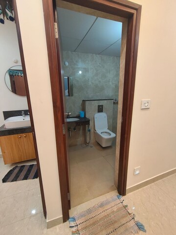 Bathroom in 3 BHK Apartment at Cybercity Rainbow Vistas, Hi Tech City – for Rent