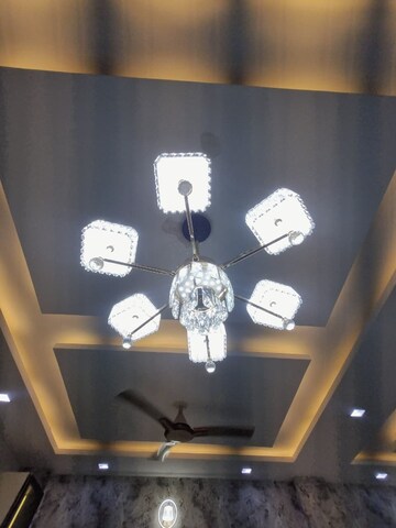 Furnished Amenities in 3 BHK Builder Floor at BPTP District 3, Sector 85 – for Sale