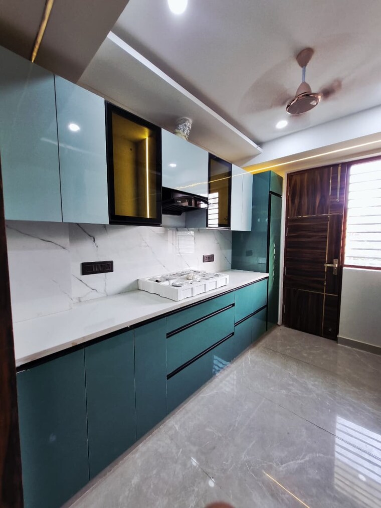 Kitchen, bptp-district-3 3 Bedroom 180 Sq.Yd. Builder Floor In Sector 85 Faridabad 9426614