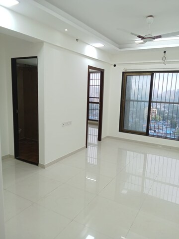 2 BHK Apartment For Sale in Chandak Nishchay, Borivali East