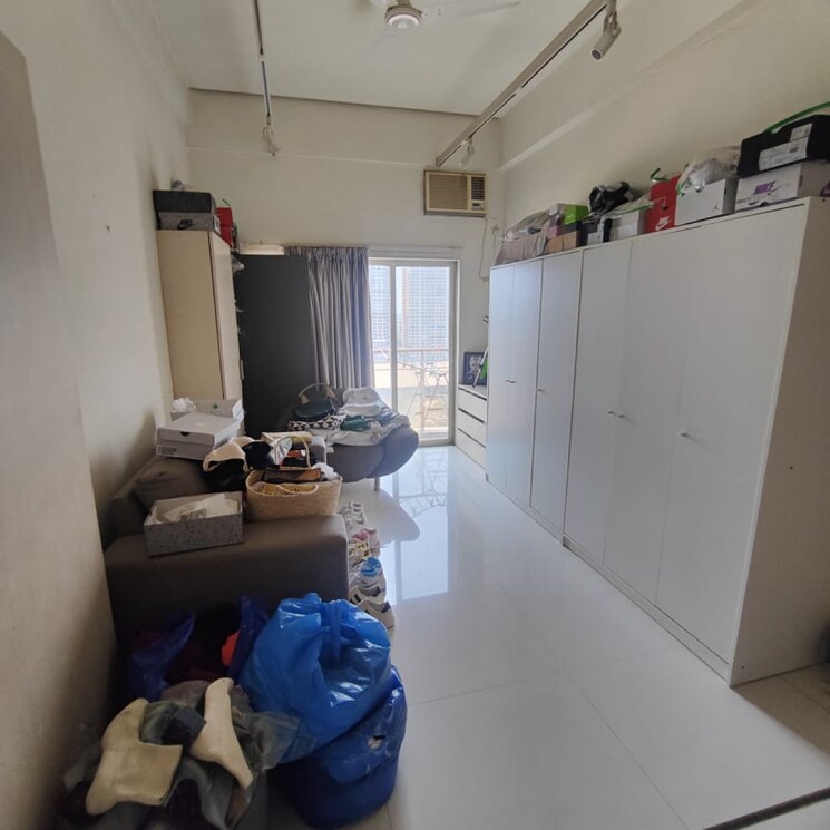 Team Area, evershine-greens 3 Bedroom 1600 Sq.Ft. Apartment In Anand Nagar Mumbai 9426637