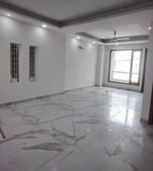 3 BHK Builder Floor For Sale in Chattarpur