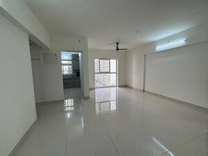 Room in 2 BHK Apartment at SD Siennaa Wing D, Kandivali East – for Rent