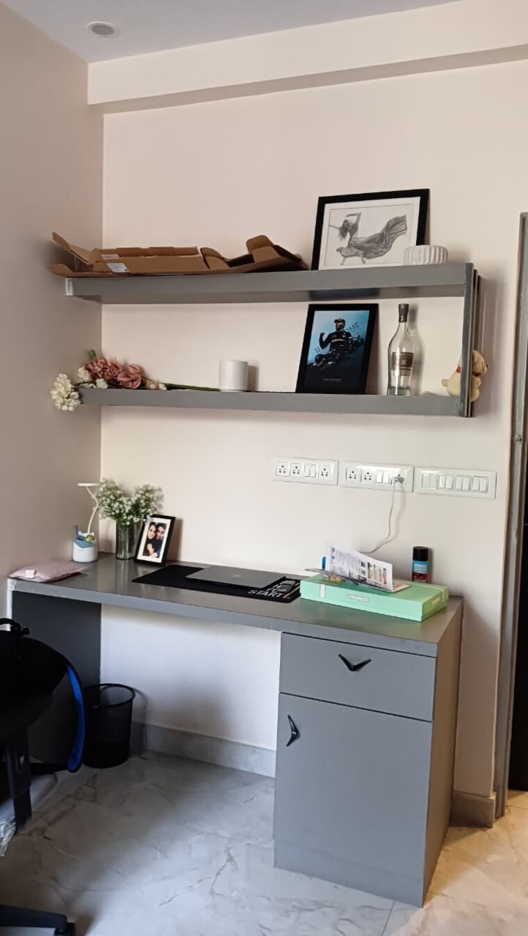 Room, aba-ivy-county 3 Bedroom 1656 Sq.Ft. Apartment In Sector 75 Noida 9426654