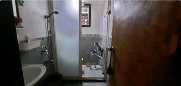 Bathroom in 2 BHK Apartment at Dosti Acres Aster, Wadala East – for Rent
