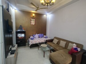 Living Room in 2 BHK Builder Floor at Amrapali Vaishali, Vaishali Sector 3 – for Rent