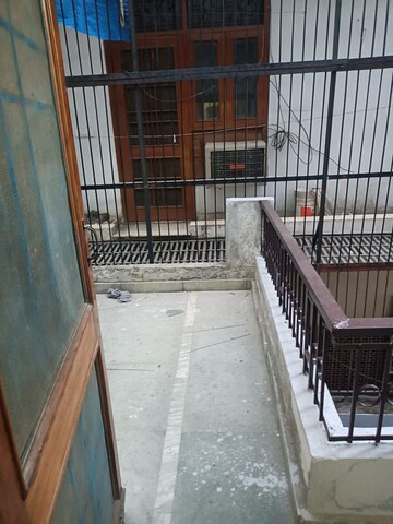 Balcony in 3 BHK Builder Floor at Nirman Vihar – for Rent