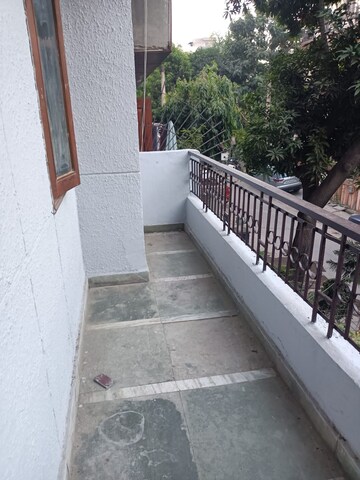 Balcony in 3 BHK Builder Floor at Nirman Vihar – for Rent