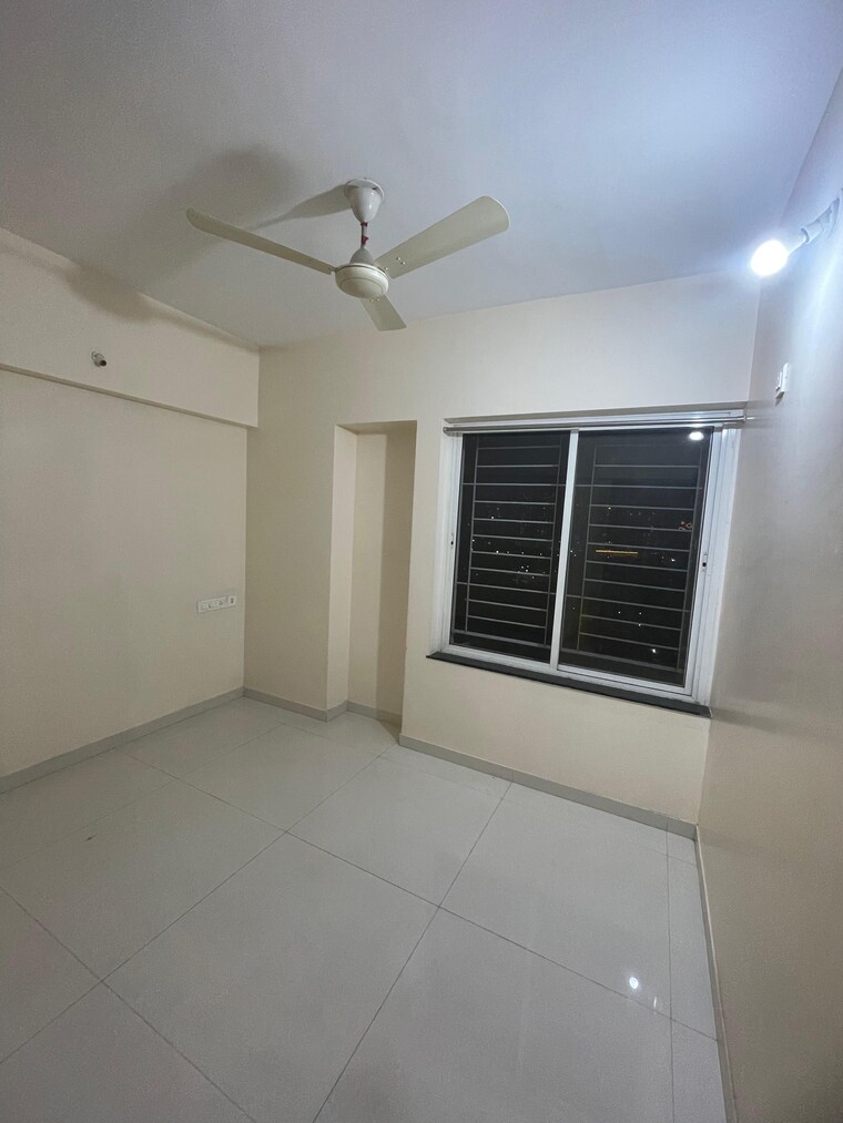 Room, mantra-mirari 2.5 Bedroom 1200 Sq.Ft. Apartment In Koregaon Park Pune 9426725