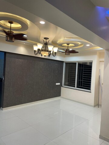 Furnished Amenities in 2.5 BHK Apartment at Mantra Mirari, Koregaon Park – for Rent