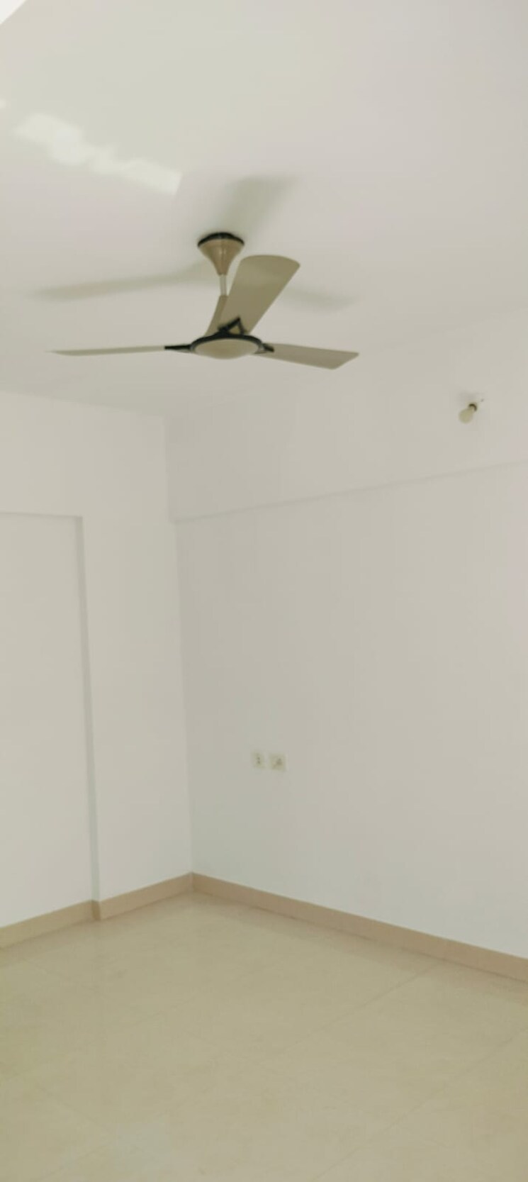 Room, venkatesh-graffiti 1 Bedroom 430 Sq.Ft. Apartment In Keshav Nagar Pune 9426733