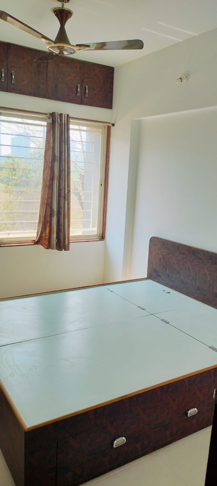 Room, venkatesh-graffiti 1 Bedroom 430 Sq.Ft. Apartment In Keshav Nagar Pune 9426733