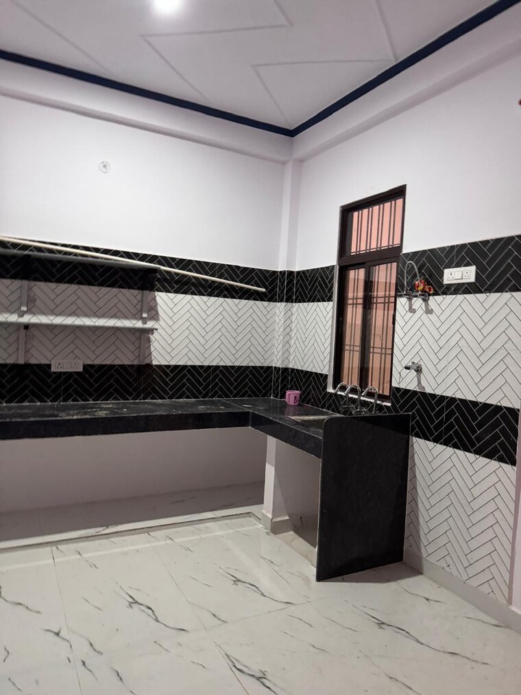 Kitchen, gomti nagar 2 Bedroom 1250 Sq.Ft. Builder Floor In Gomti Nagar Lucknow 9426770