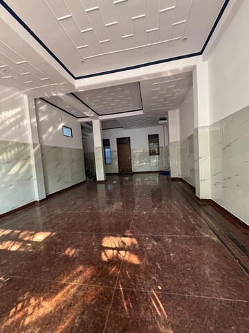 Kitchen in 2 BHK Builder Floor at Gomti Nagar – for Rent