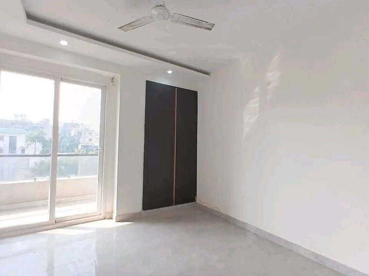 Room, chattarpur 3 Bedroom 1250 Sq.Ft. Builder Floor In Chattarpur Delhi 9426791