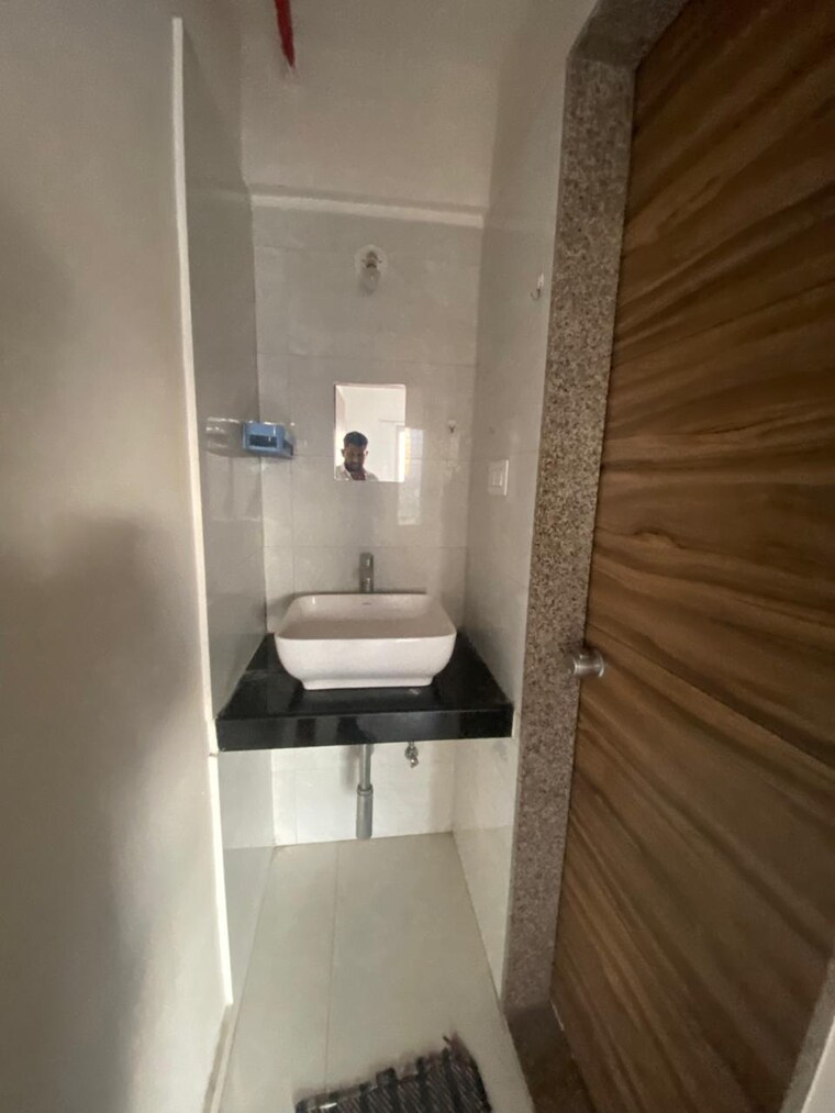 Bathroom, uday-emerald-park 2 Bedroom 1150 Sq.Ft. Apartment In Tathawade Pune 9426765