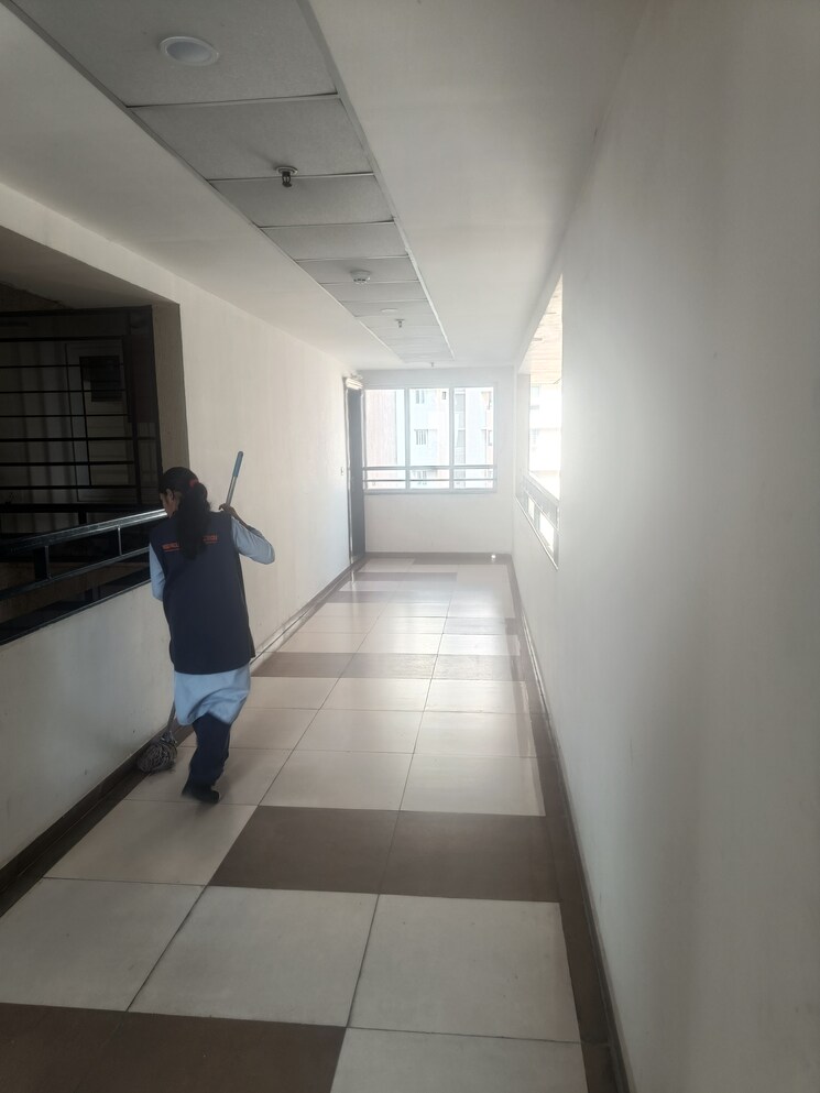 Other, marina-skies 3 Bedroom 1550 Sq.Ft. Apartment In Hi Tech City Hyderabad 9426773