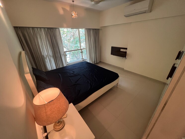 Bedroom, khar west 3 Bedroom 1000 Sq.Ft. Apartment In Khar West Mumbai 9426836