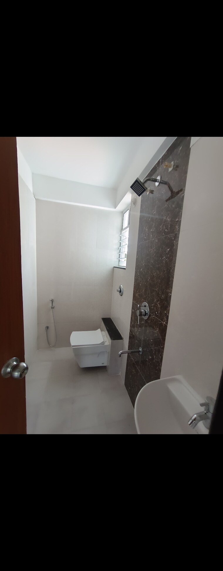 Bathroom, ng-vrundavan 2 Bedroom 611 Sq.Ft. Apartment In Vishrantwadi Pune 9426838