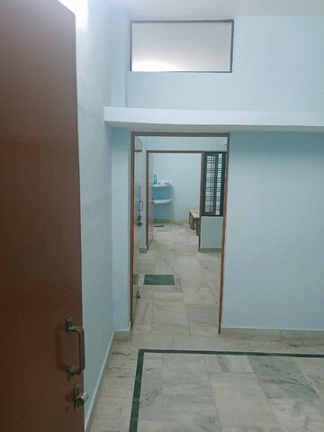 1 BHK Builder Floor For Rent in Gomti Nagar