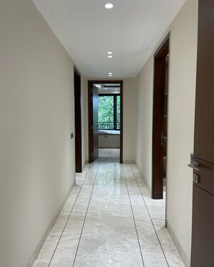 Building Lobby in 6 BHK Builder Floor at Nainilake RWA, Model Town – for Sale