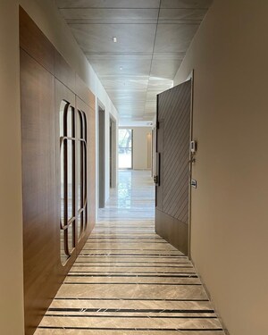 Building Lobby in 6 BHK Builder Floor at Nainilake RWA, Model Town – for Sale