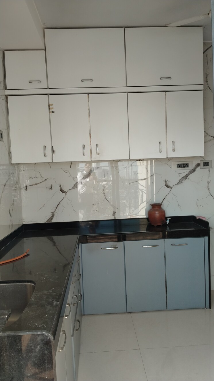 Kitchen, sugee-laxmi-niwas 2 Bedroom 730 Sq.Ft. Apartment In Dadar West Mumbai 9426877