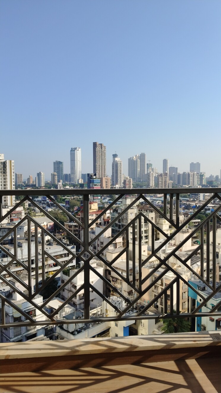 Exterior View, sugee-laxmi-niwas 2 Bedroom 730 Sq.Ft. Apartment In Dadar West Mumbai 9426877