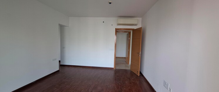 Room, tata-gurgaon-gateway 3 Bedroom 2215 Sq.Ft. Apartment In Sector 112 Gurgaon 9426853