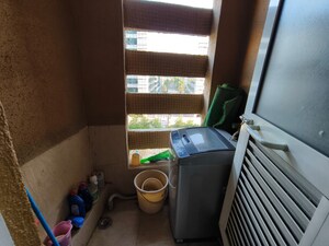 Furnished Amenities in 2 BHK Apartment at K Raheja Interface Heights, Malad West – for Sale