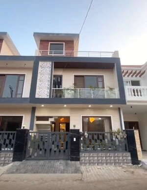 4 BHK Villa For Sale in Sector 124