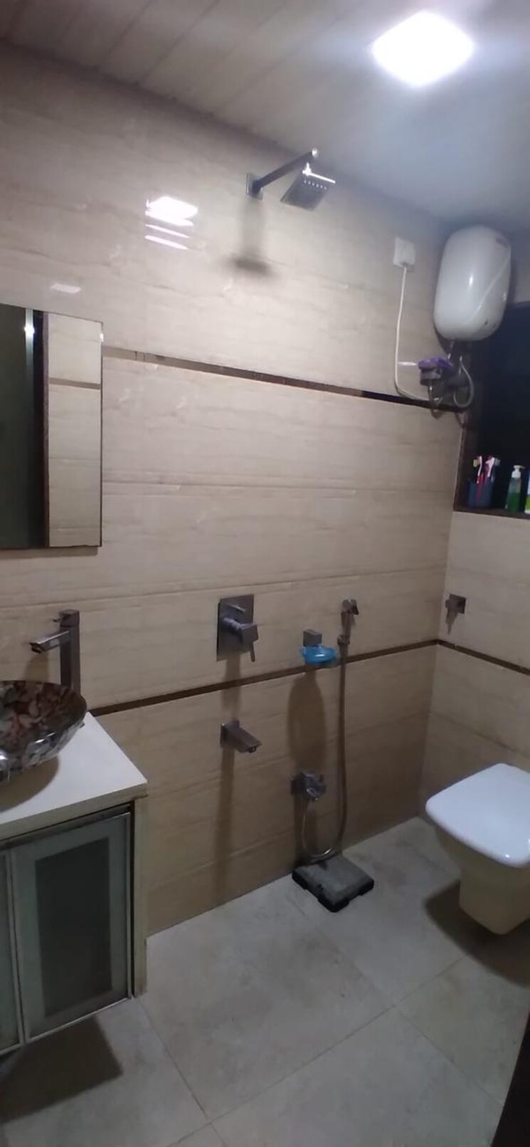Attached Bathroom, kopar khairane 2 Bedroom 700 Sq.Ft. Apartment In Kopar Khairane Navi Mumbai 9427012