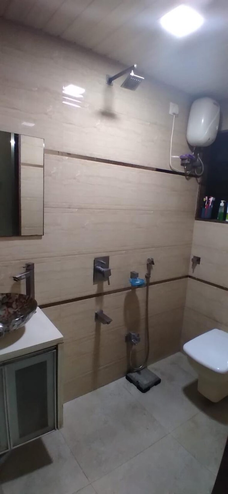 Attached Bathroom, kopar khairane 2 Bedroom 700 Sq.Ft. Apartment In Kopar Khairane Navi Mumbai 9427012