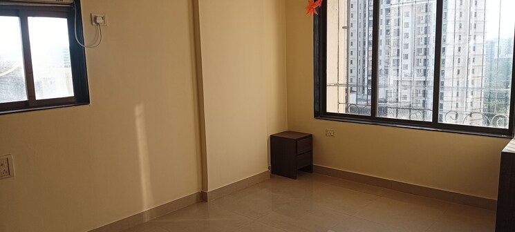 Room, lake-pleasant 3 Bedroom 1250 Sq.Ft. Apartment In Powai Mumbai 9427000
