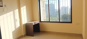 Room in 3 BHK Apartment at Lake Pleasant, Powai – for Rent