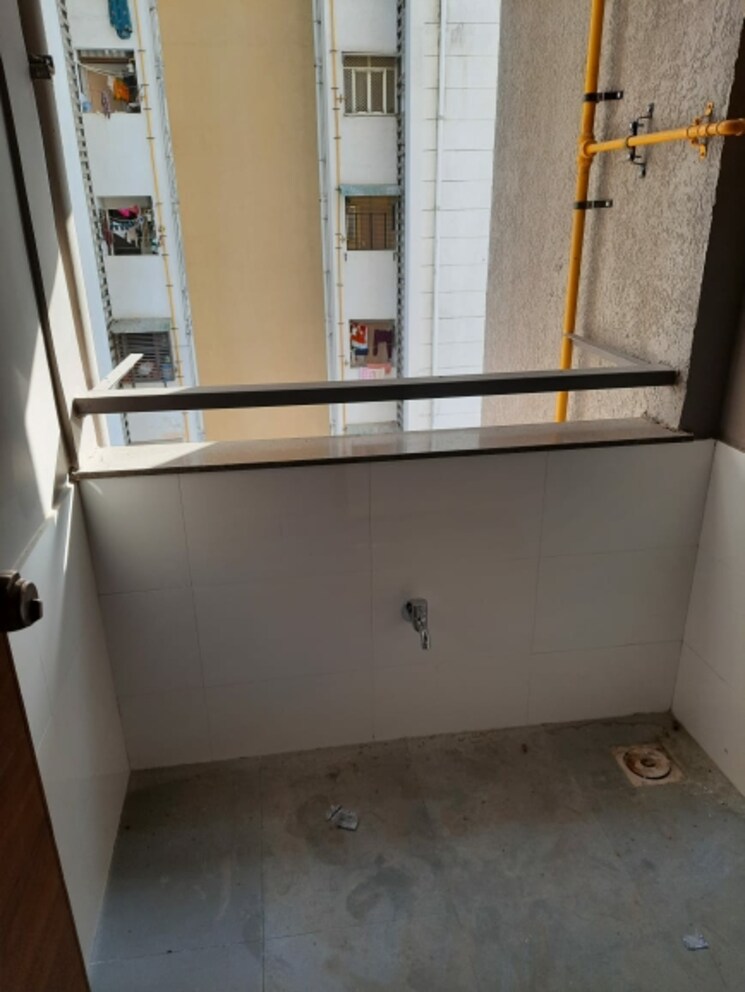 Other, vaishnodevi circle 2 Bedroom 1120 Sq.Ft. Apartment In Vaishnodevi Circle Ahmedabad 9427079